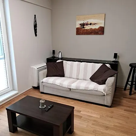 Rio アパート ザダル